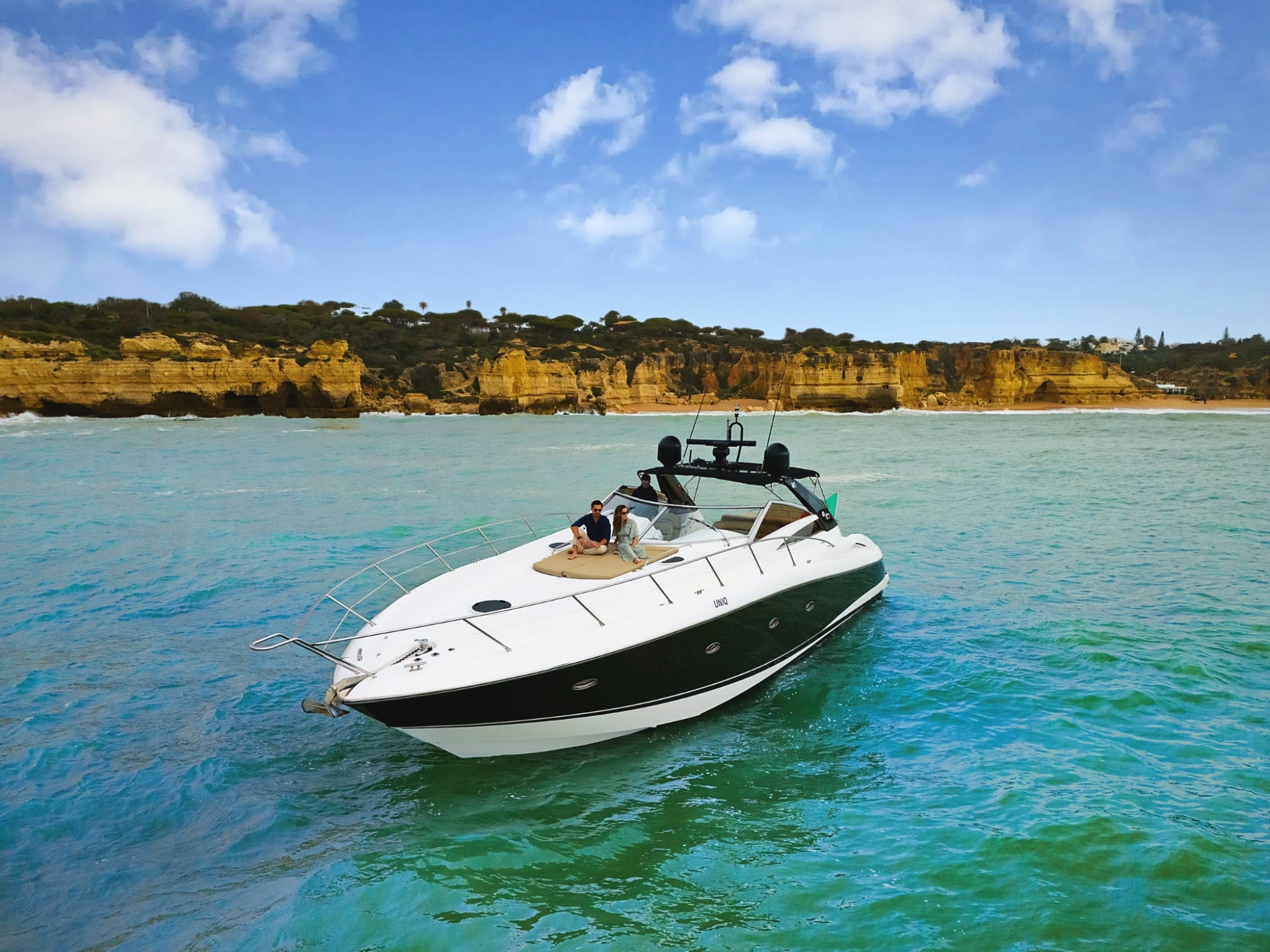 Best Anchorages Along the Algarve Coast: Local Knowledge from Vilamoura