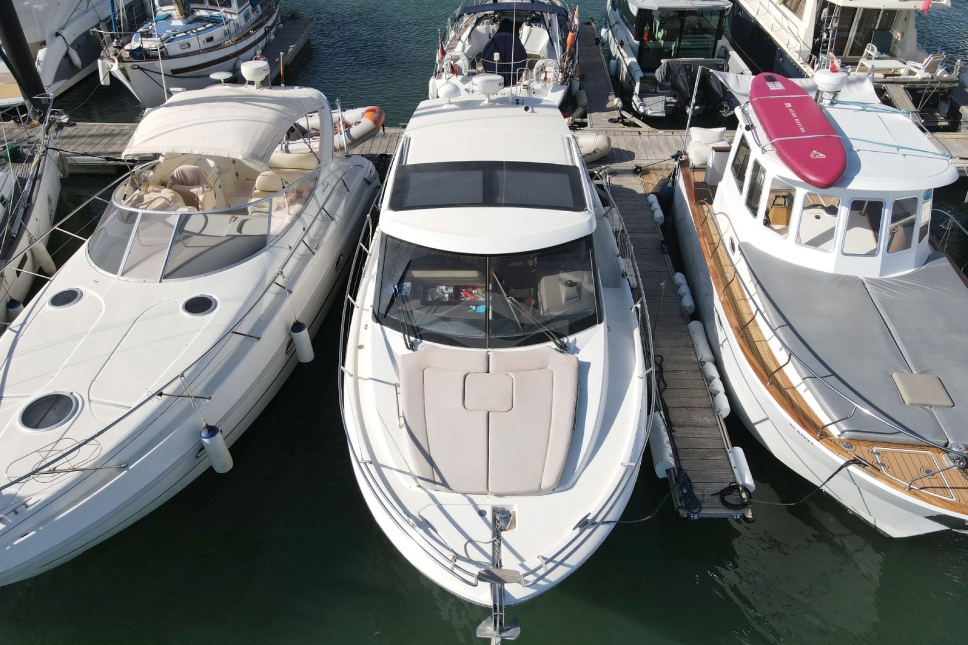 Jeanneau NC 11 Motor Yacht