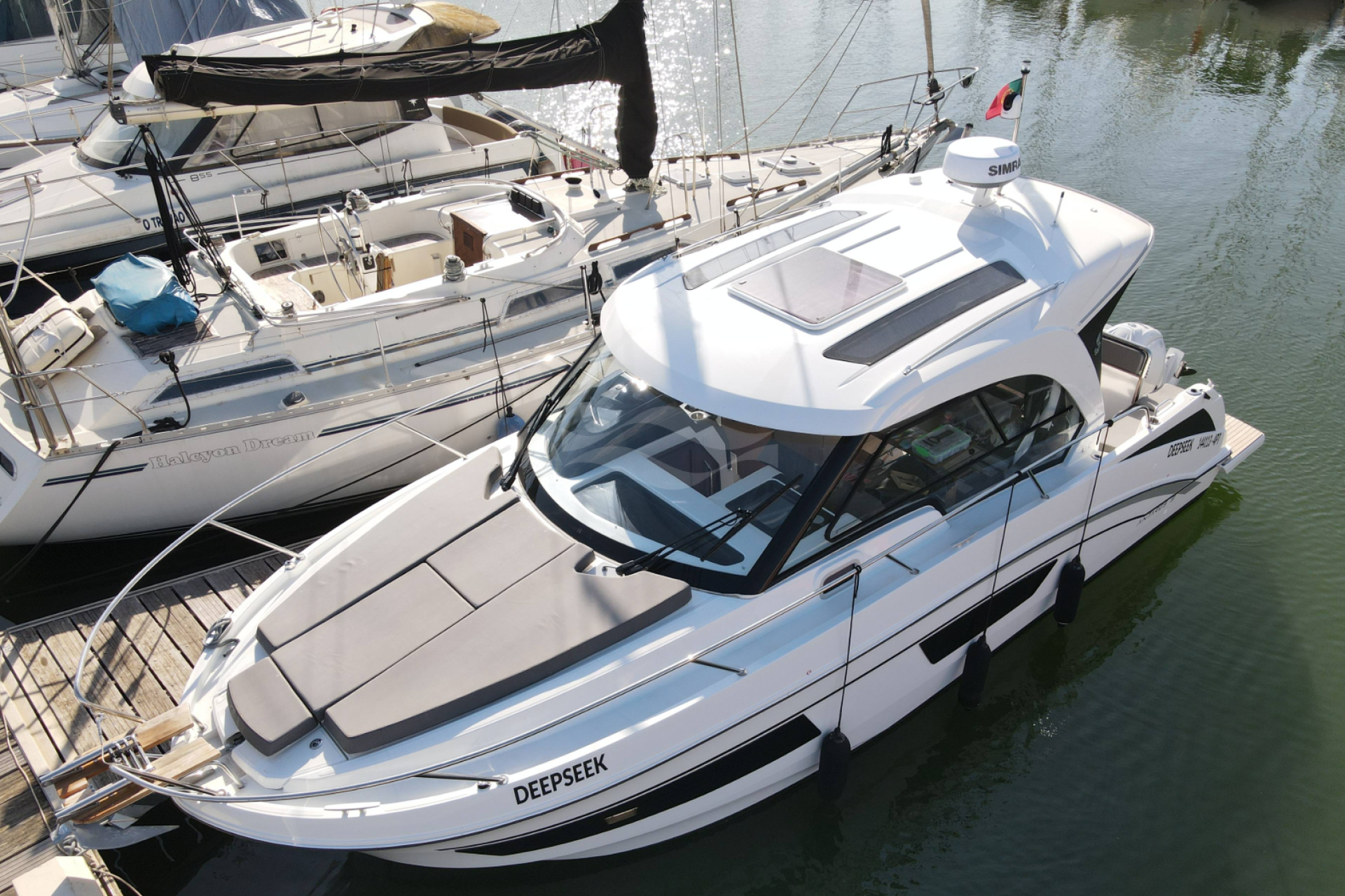 Beneteau Antares 9 OB