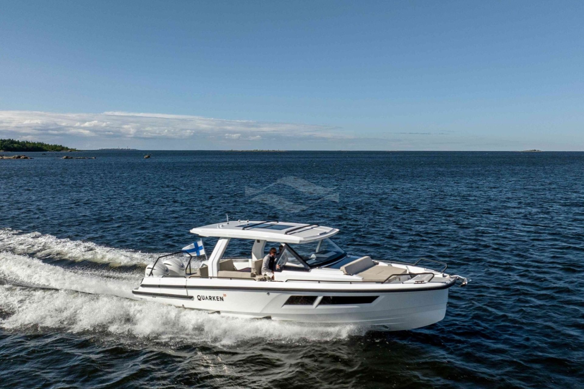 Quarken 35 Sport Tourer