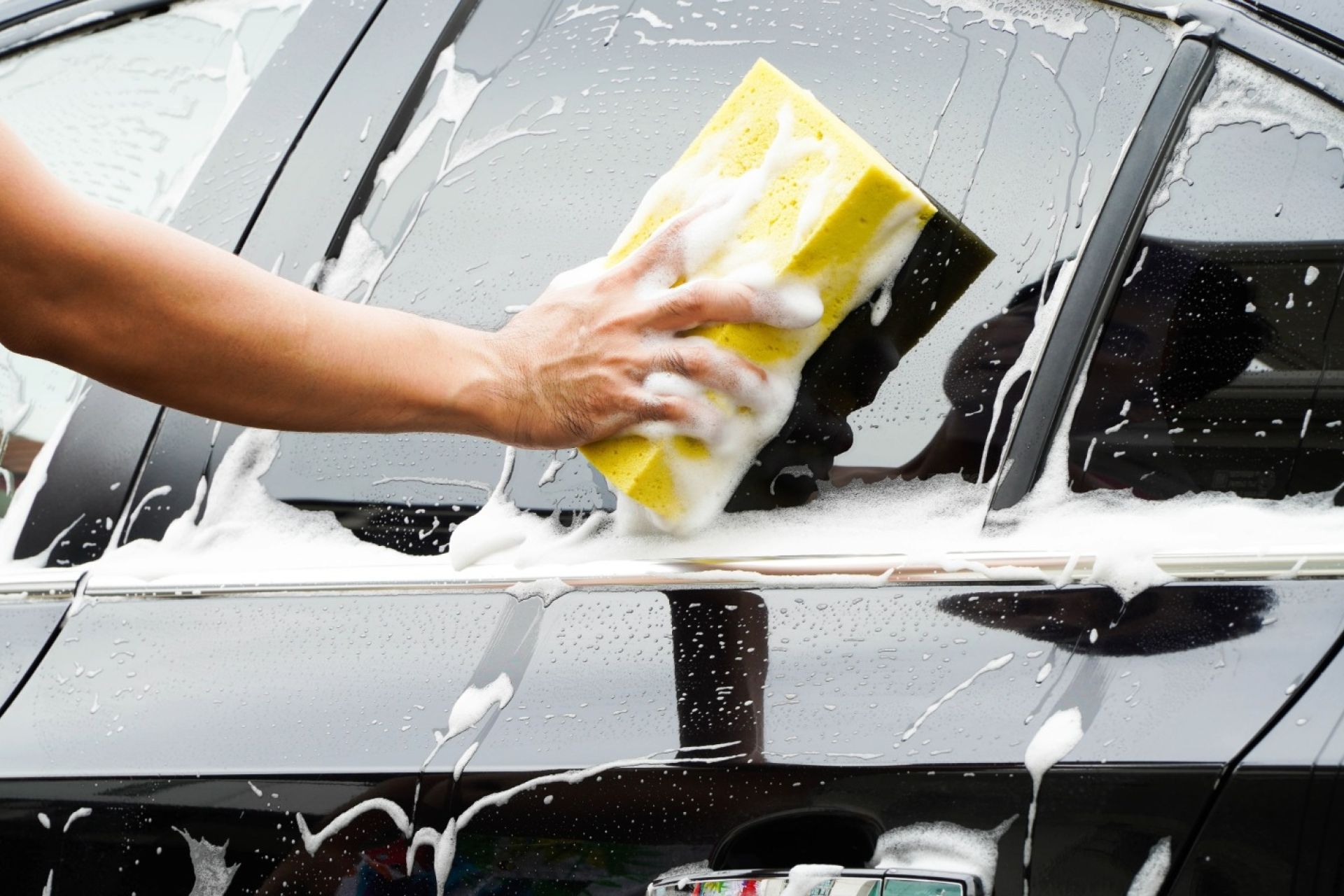 Yacht Cleaning & Valeting in Vilamoura